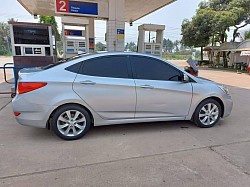 Hyundai Elantra (sedan) M/T