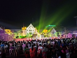 งานเฉลิมฉลองอนุสาวรีย์ปราบฮ่อประจำปี